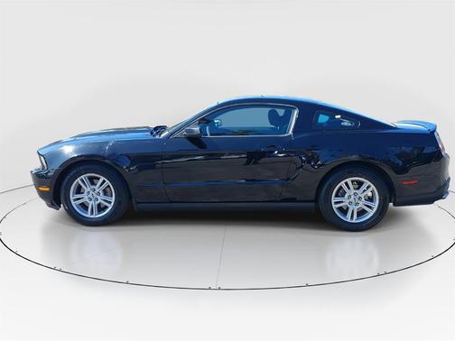 2011 Ford Mustang V6