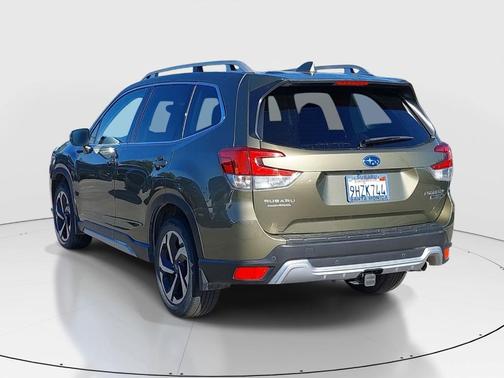 2023 Subaru Forester Touring