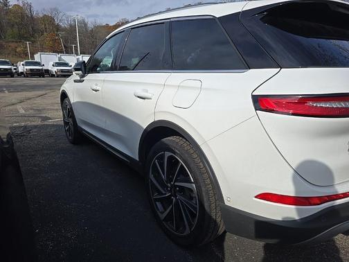 2023 Lincoln Corsair Reserve