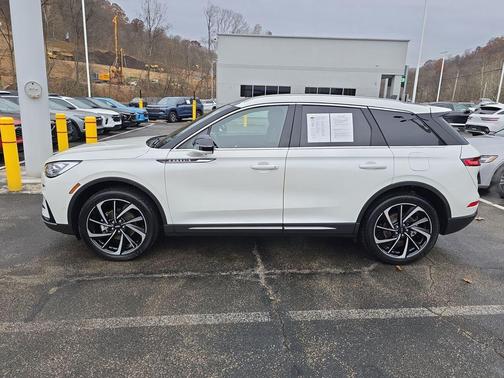 2023 Lincoln Corsair Reserve