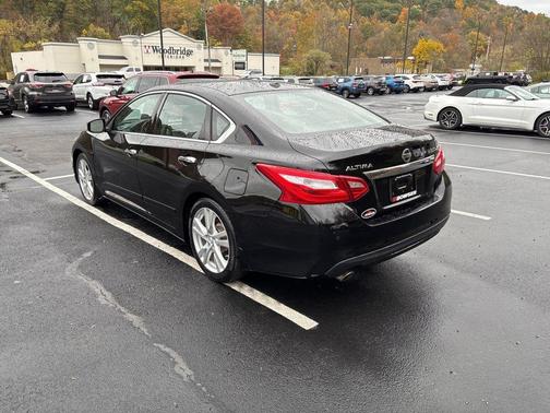 2017 Nissan Altima 3.5 SL