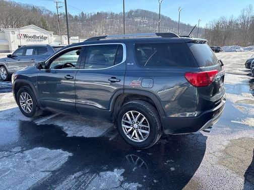 2019 GMC Acadia SLE-2