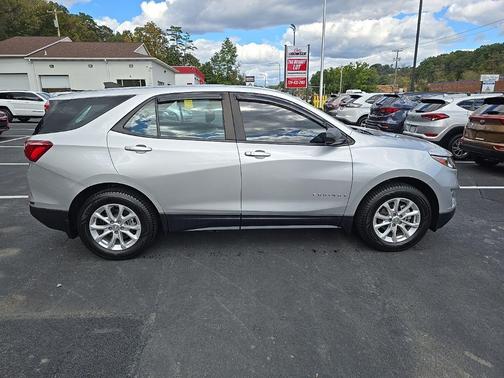 2021 Chevrolet Equinox LS