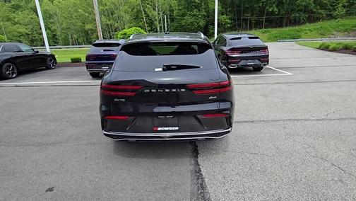 2026 Genesis GV70 2.5T Advanced