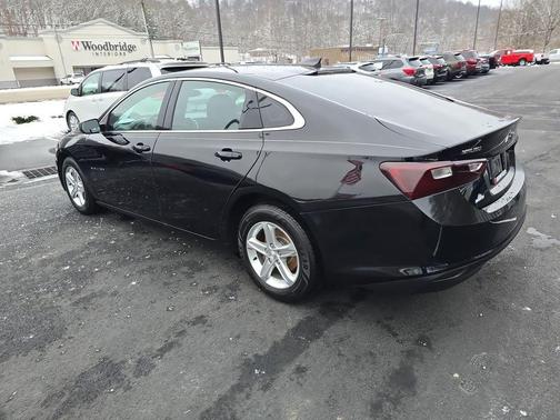 2021 Chevrolet Malibu 1LS