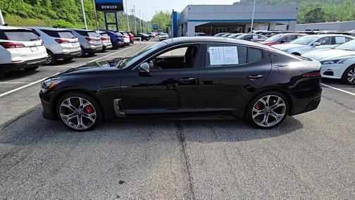 2020 Kia Stinger GT1