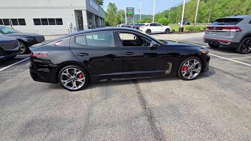 2020 Kia Stinger GT1