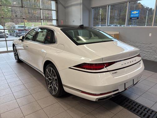 2026 Genesis G90 3.5T e-SC
