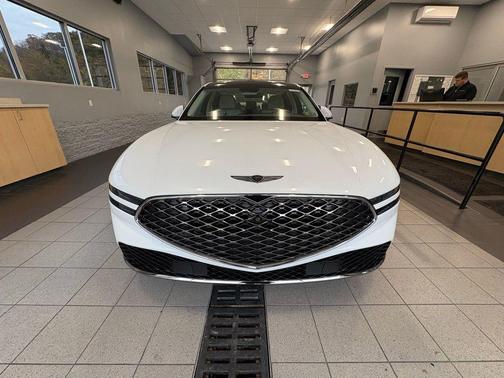 2026 Genesis G90 3.5T e-SC