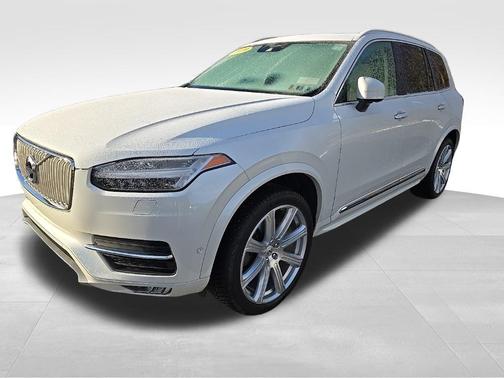 2019 Volvo XC90 T6 Inscription