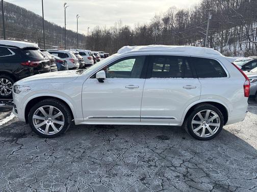 2019 Volvo XC90 T6 Inscription