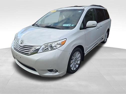 2014 Toyota Sienna XLE