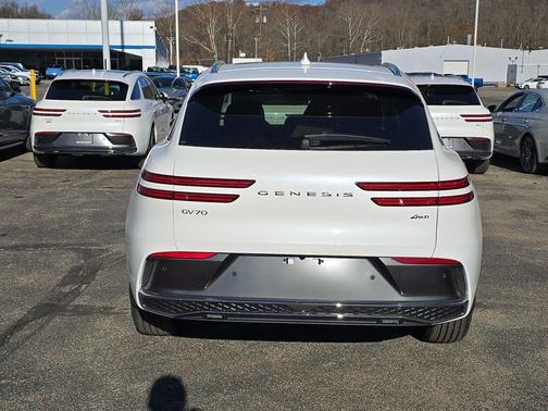 2026 Genesis GV70 2.5T Select