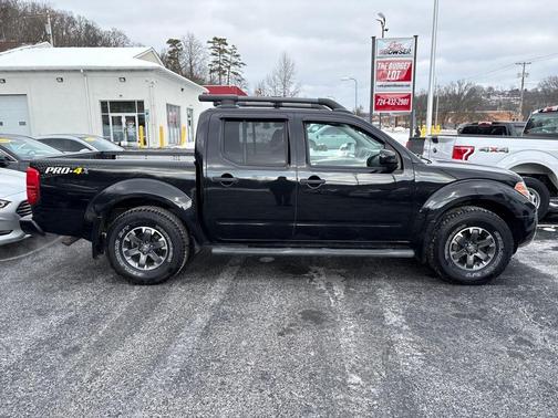 2020 Nissan Frontier PRO-4X