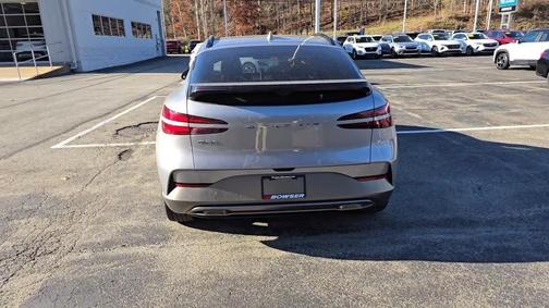 2025 Genesis GV60 Standard
