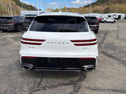 2026 Genesis GV70 2.5T Sport Prestige