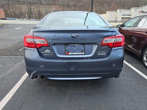 2017 Subaru Legacy 2.5i