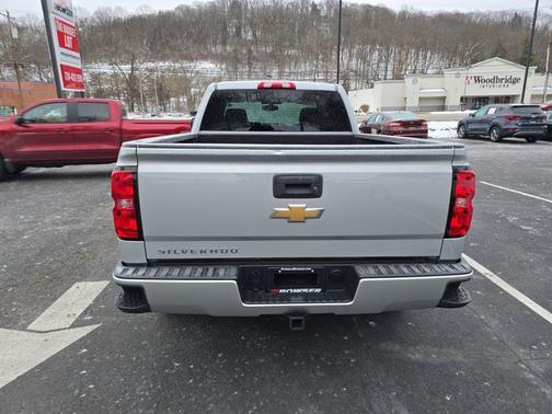 2018 Chevrolet Silverado 1500 Custom