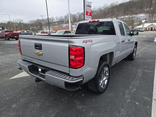 2018 Chevrolet Silverado 1500 Custom