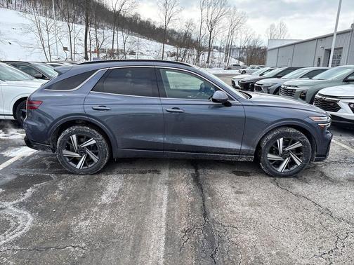 2026 Genesis GV70 3.5T Sport Advanced