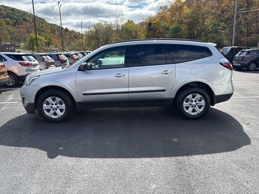 2013 Chevrolet Traverse LS
