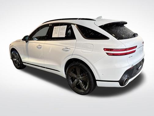2023 Genesis GV70 2.5T
