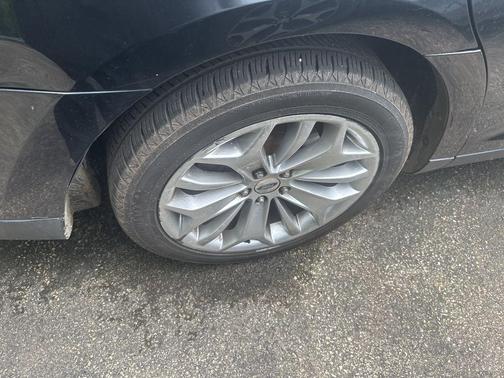 2015 Ford Taurus Limited