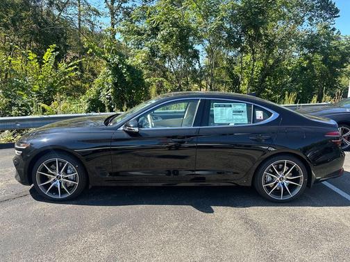2026 Genesis G70 2.5T Prestige