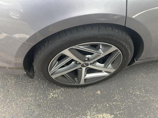 2024 Genesis G80 3.5T