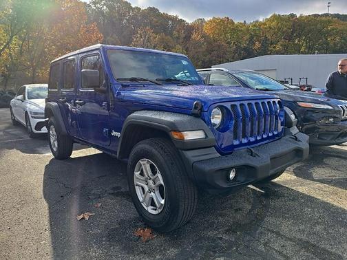 2015 Jeep Cherokee Sport