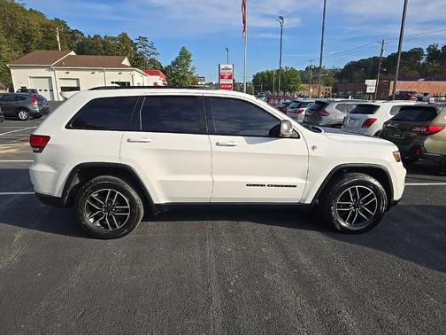 2019 Jeep Grand Cherokee Trailhawk
