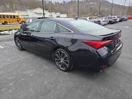 2020 Toyota Avalon Touring
