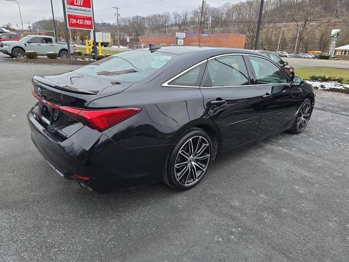 2020 Toyota Avalon Touring