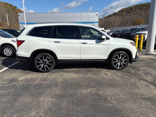 2021 Honda Pilot Elite