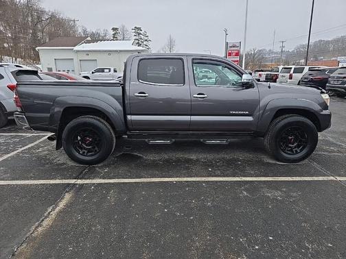 2015 Toyota Tacoma Base