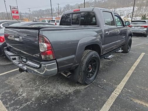 2015 Toyota Tacoma Base