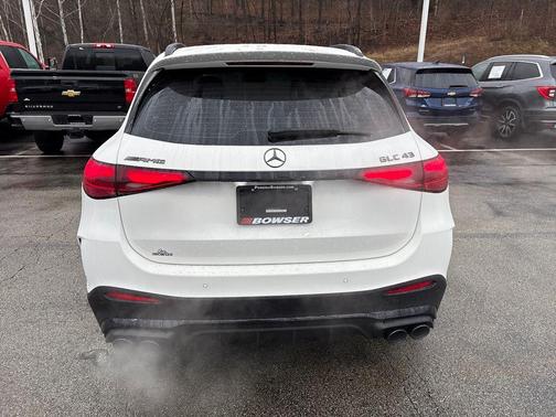 2026 Mercedes-Benz AMG GLC 43 Base