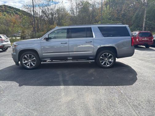 2018 Chevrolet Suburban LT
