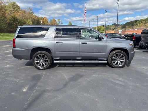 2018 Chevrolet Suburban LT