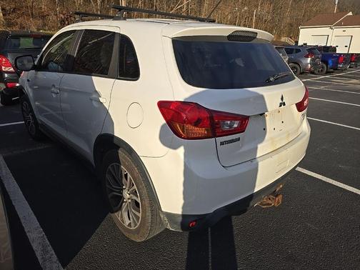 2016 Mitsubishi Outlander Sport ES