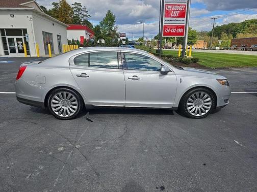 2013 Lincoln MKS Base