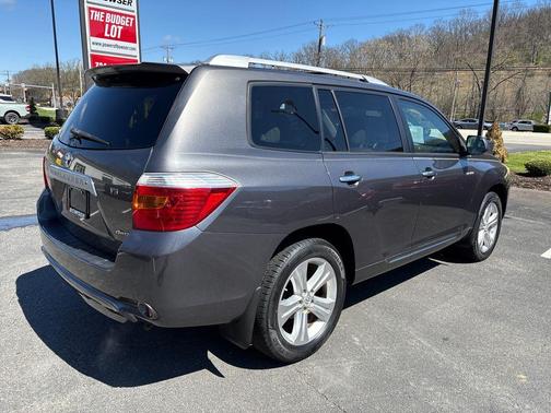 Magnetic Gray Metallic 2009 Toyota Highlander Limited