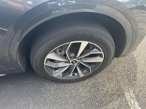 2021 Audi Q5 40 Premium Plus