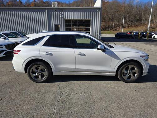 2026 Genesis GV70 2.5T Advanced