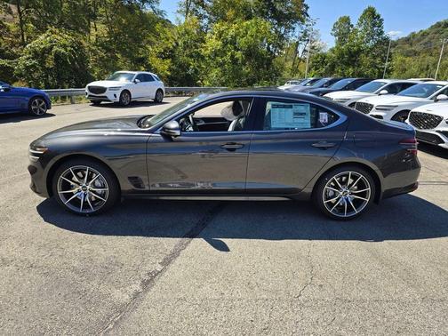 2026 Genesis G70 2.5T Prestige