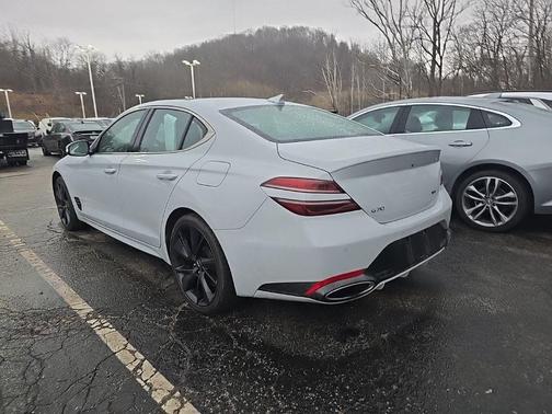 2022 Genesis G70 3.3T