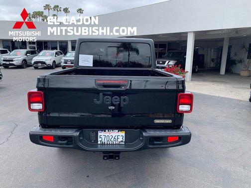 2021 Jeep Gladiator Sport