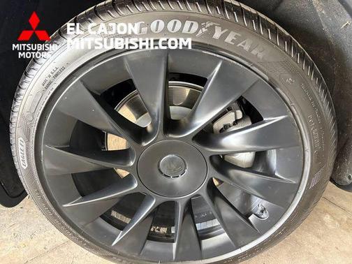 Deep Blue Metallic 2020 Tesla Model Y Long Range