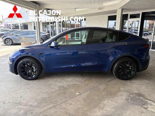 Deep Blue Metallic 2020 Tesla Model Y Long Range