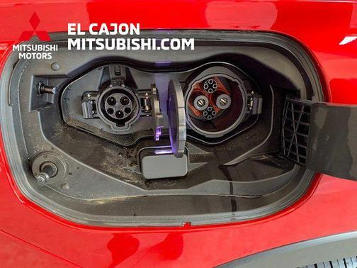2025 Mitsubishi Outlander PHEV SEL